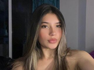 AmberCeballos's Blonde live cam girls Profile Image