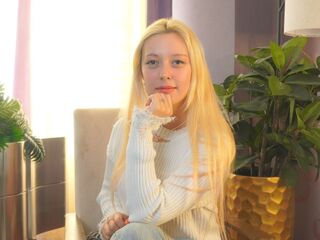 UdeleEdmands's Live sex teen Profile Image
